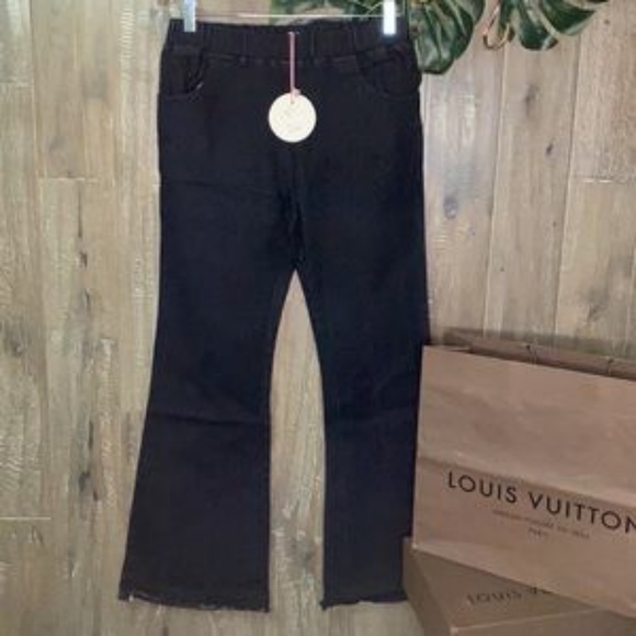 ❌❌sold -NWT Umgee Elastic Slip On Bootcut Fray Size Large - Picture 6 of 8